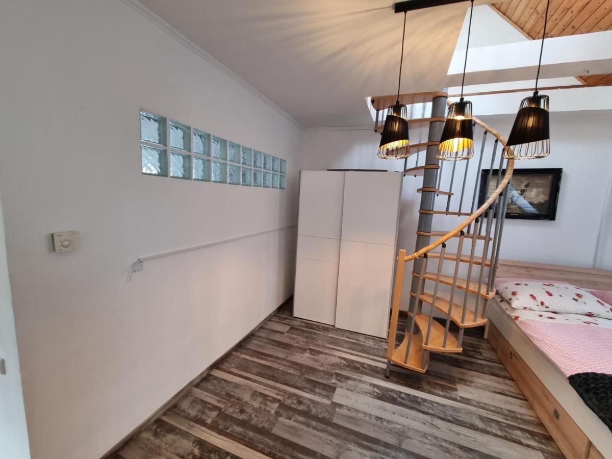 Pension Donaublick Grein 2 In Stifterstrasse 19A المظهر الخارجي الصورة